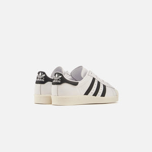 adidas Originals Superstar 82 - White / Core Black / Off White