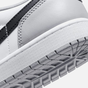 Nike Air Jordan 1 Low - White / Black / Wolf Grey