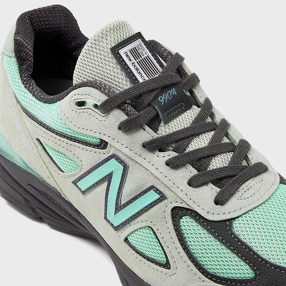 New Balance Made in USA 990v4 - Silver Moss / Bright Mint