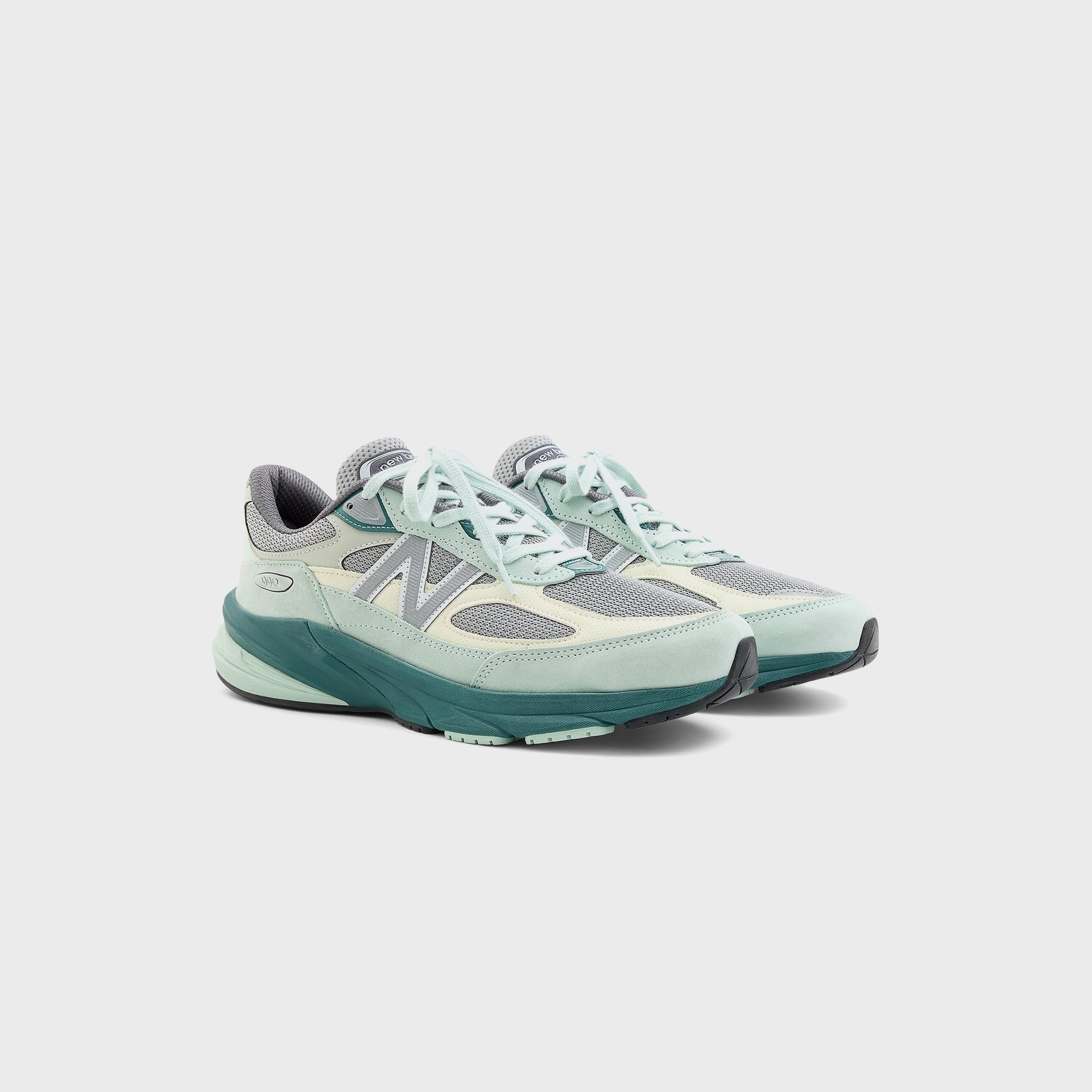 New Balance Made in USA 990v6 - Community Green / Grey