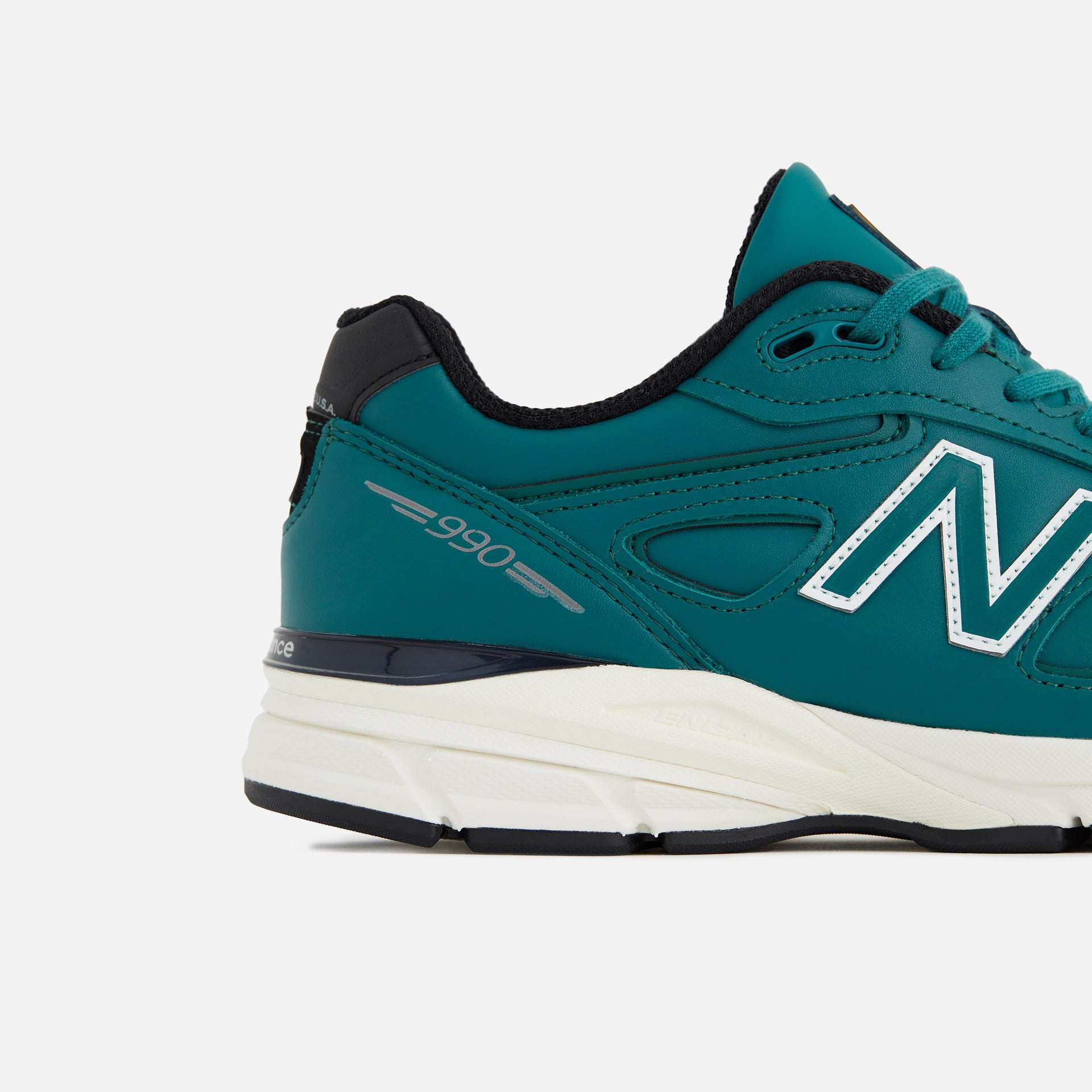 New Balance 990v4 Made in USA - Vintage Teal / White