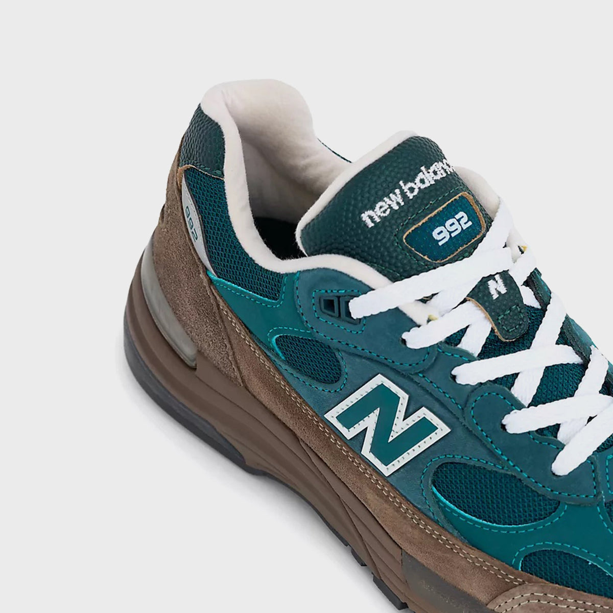 New Balance Made in USA 992 - Medusa Green / Cortado / Thunder Brown