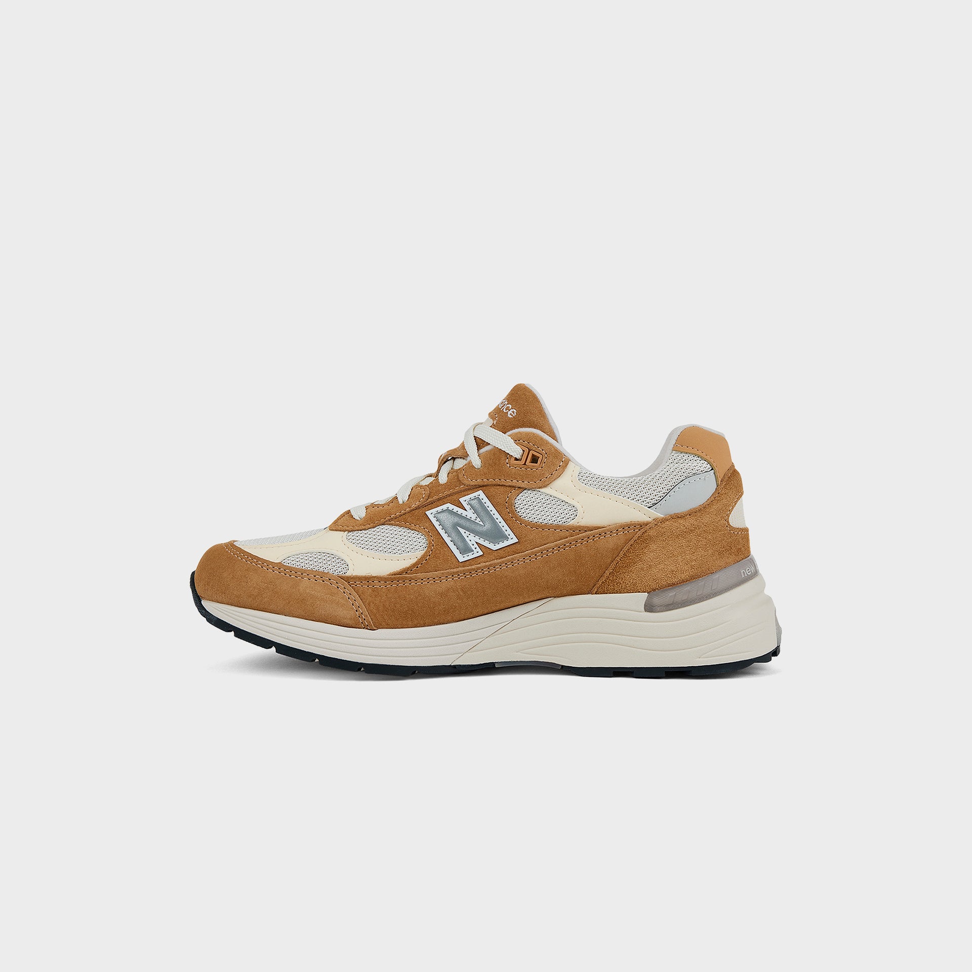 New Balance Made in USA 992 - Sweet Caramel / Calcium