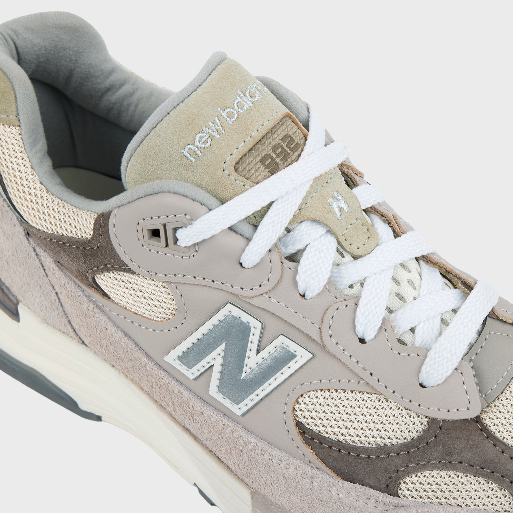 New Balance Made in USA 992 - Moonrock / Mushroom – Kith New Balance Made in USA 992 - Moonrock / Mushroom – Kith