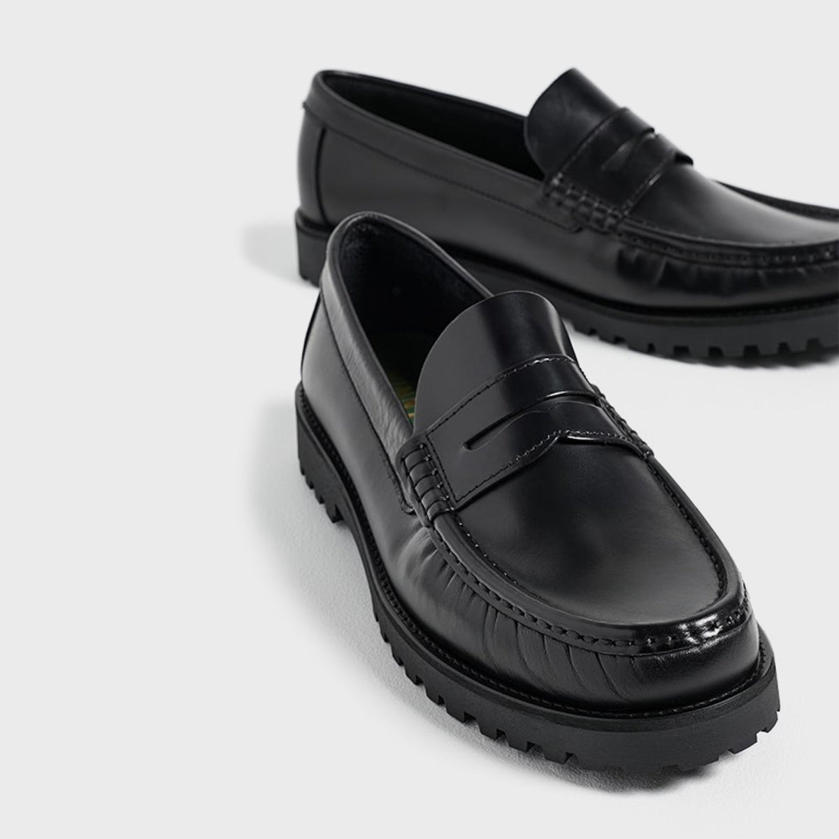 VINNY's Lee Lake Loafer - Black