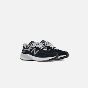 New Balance WMNS Made in USA 990v6 - Navy