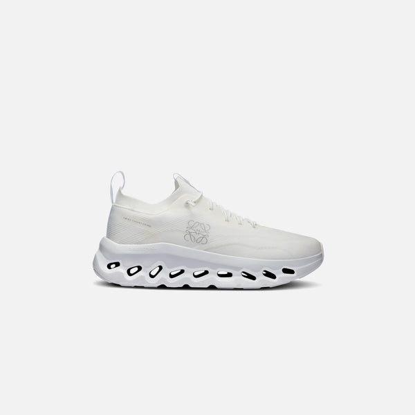 Loewe x On Running WMNS Cloudtilt - All White – Kith