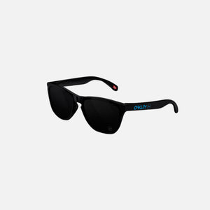 Oakley x Fragment Frogskins Sunglasses - Blue w/ Prizm Grey