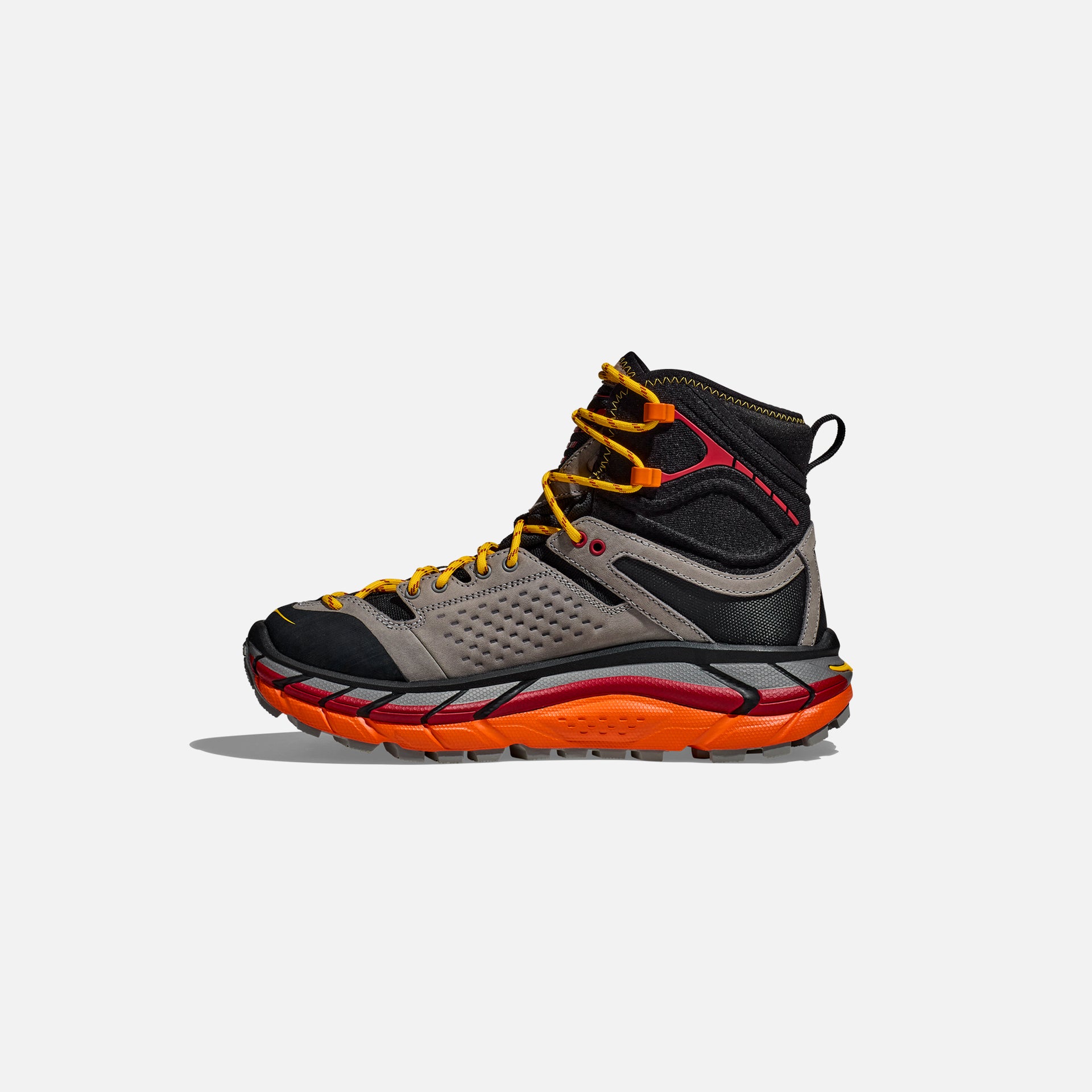 HOKA U Tor Ultra Hi - Black / Chili Pepper