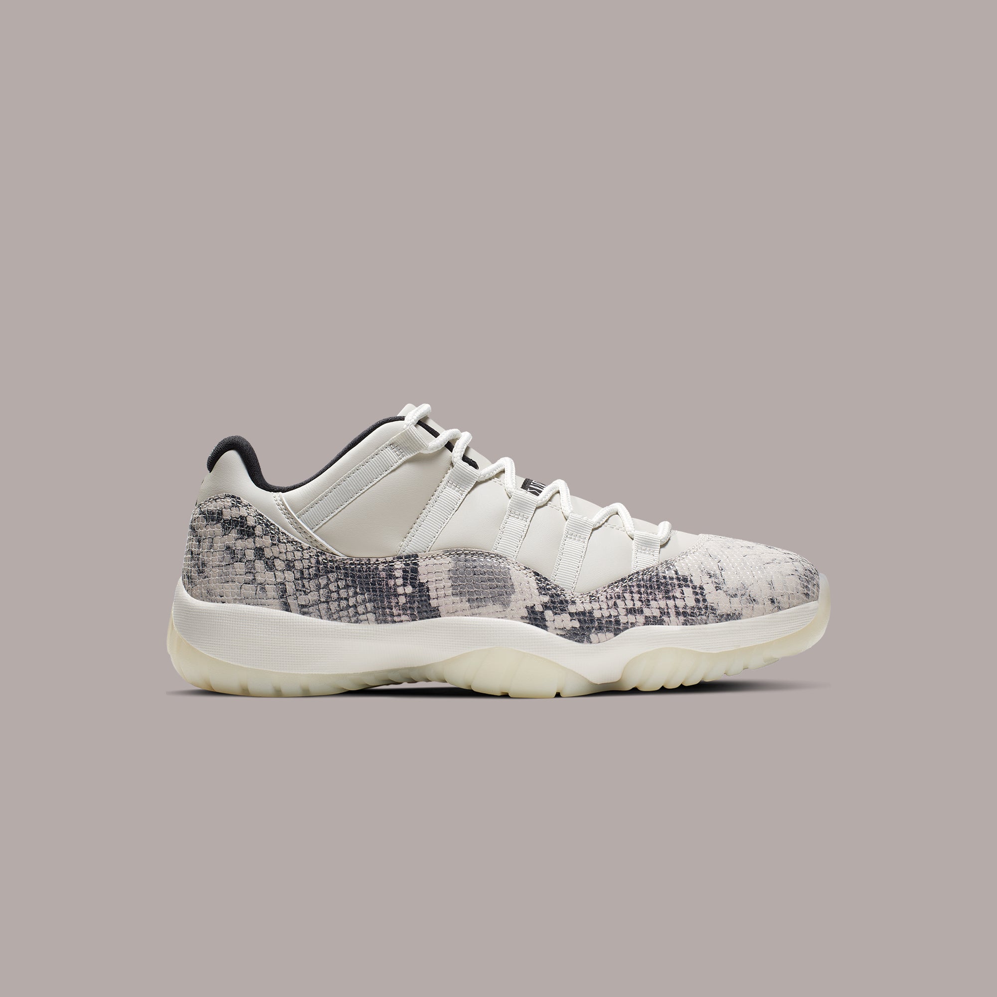 Air jordan 11 retro low light bone online