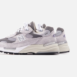 New Balance 992 - Grey / White