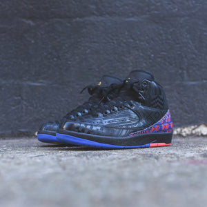 Nike Air Jordan 2 Retro BHM - Black / Metallic Gold