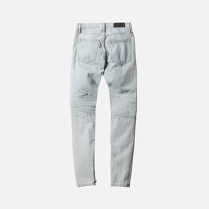 Fear of God 5th Collection The Washed Out Indigo Selvedge Denim - Bleached Indigo