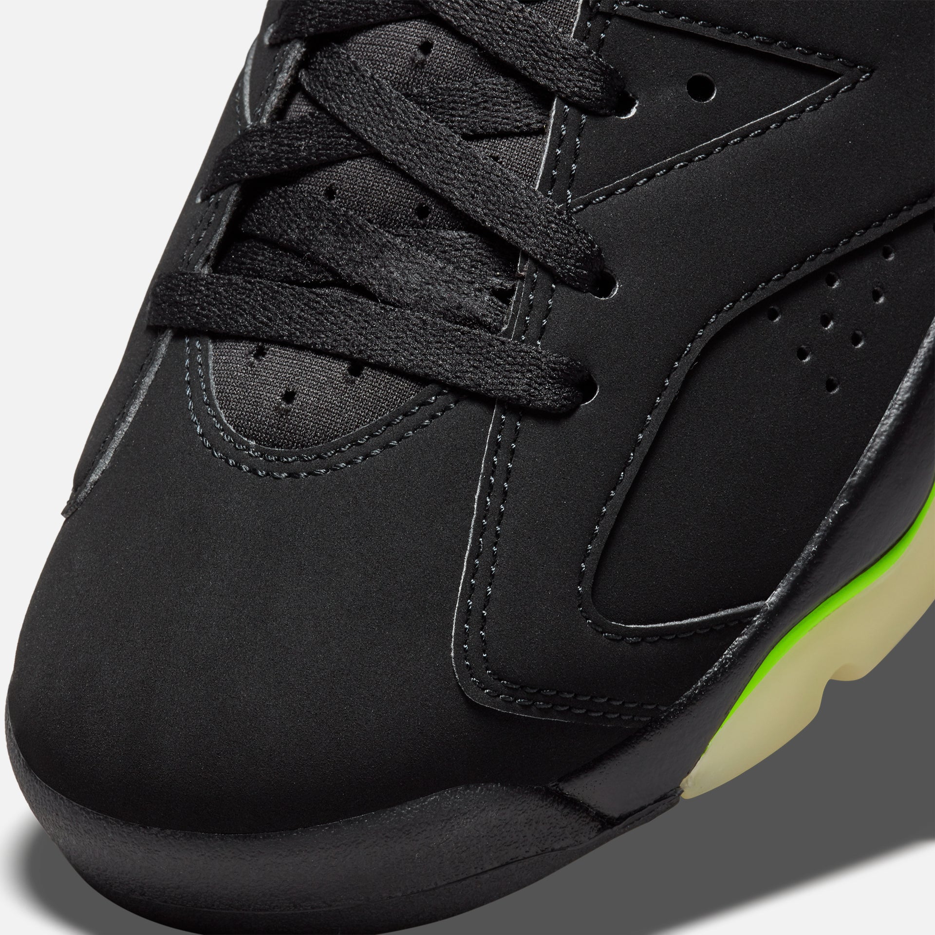 Nike Air Jordan 6 Retro - Black / Electric Green