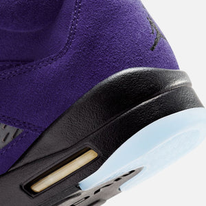 Nike Air Jordan 5 Retro - Black / New Emerald / Fire / Grape Ice