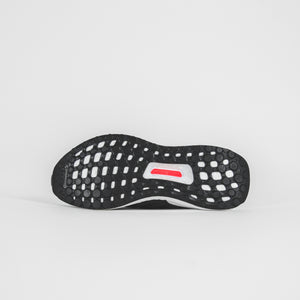 adidas Originals Juniors UltraBOOST -  Core Black / White / Active Red