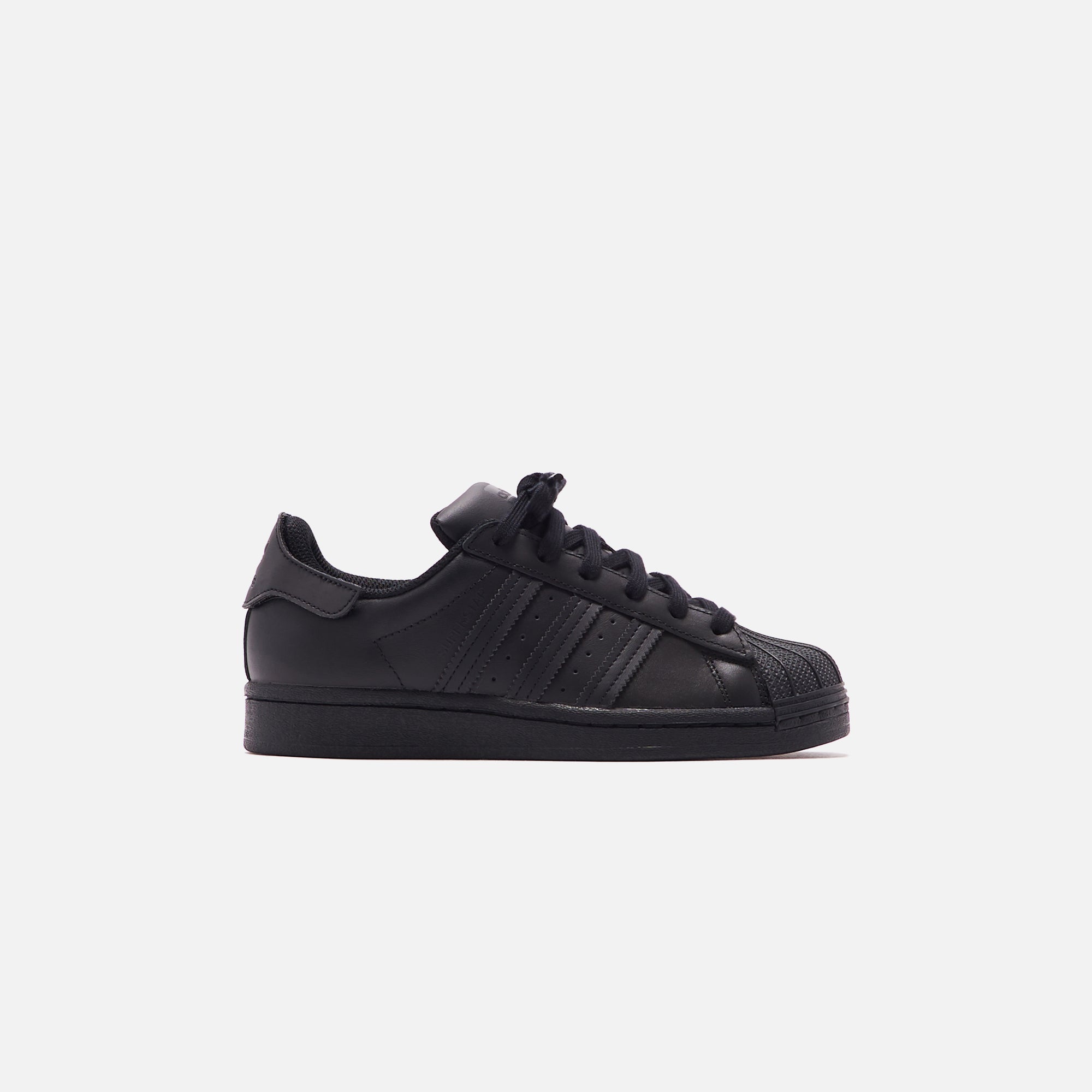 Adidas superstar outlet velcro womens