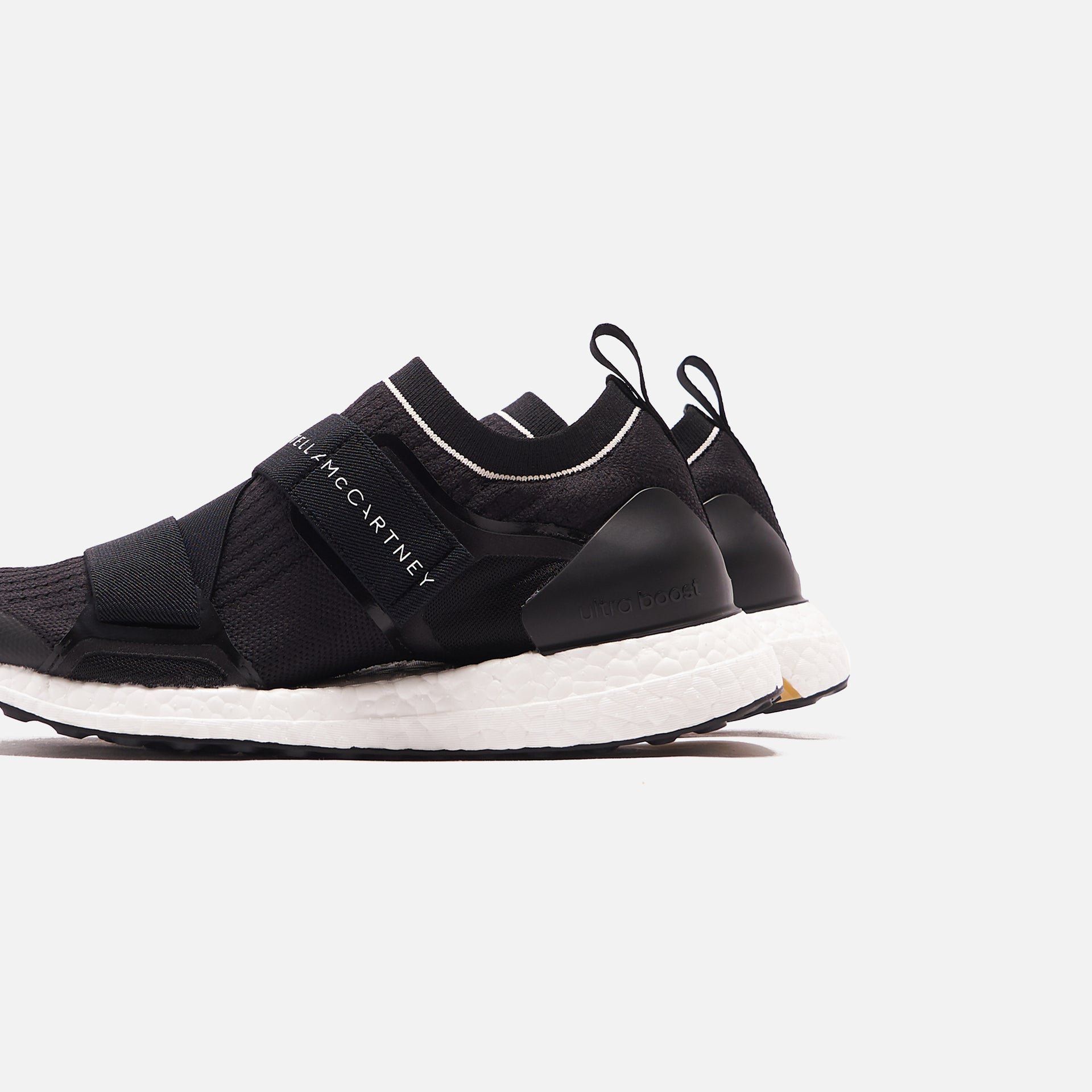 adidas by Stella McCartney UltraBoost X - Black / White