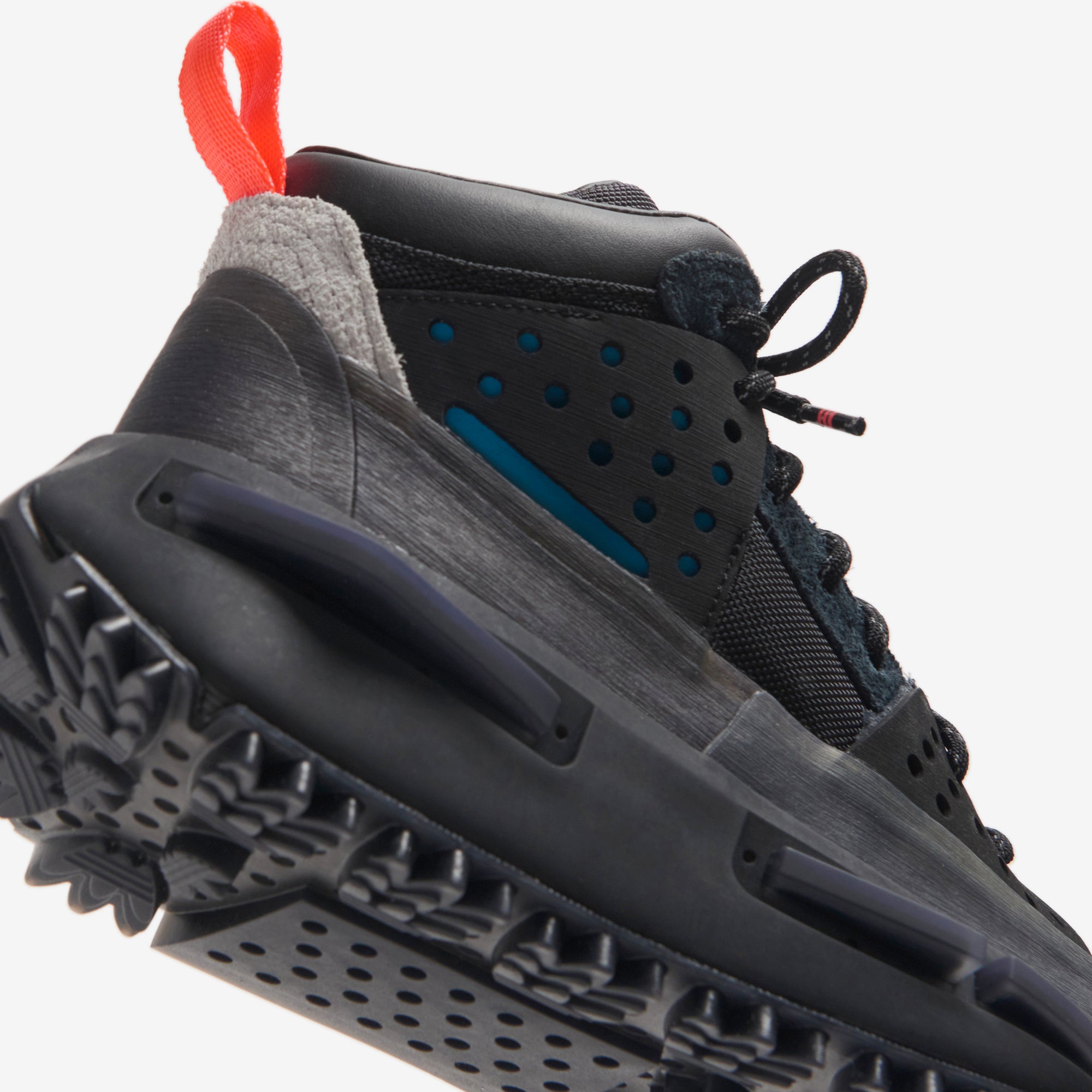 adidas HU NMD Trail Hike Mid - Core Black / Core Black