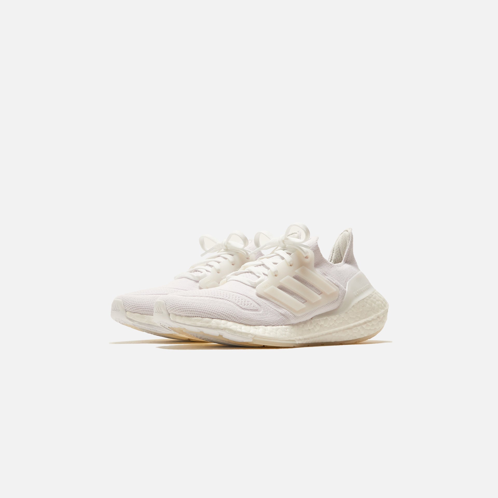 adidas Ultraboost 22 - Cloud White / Cloud White / Crystal White