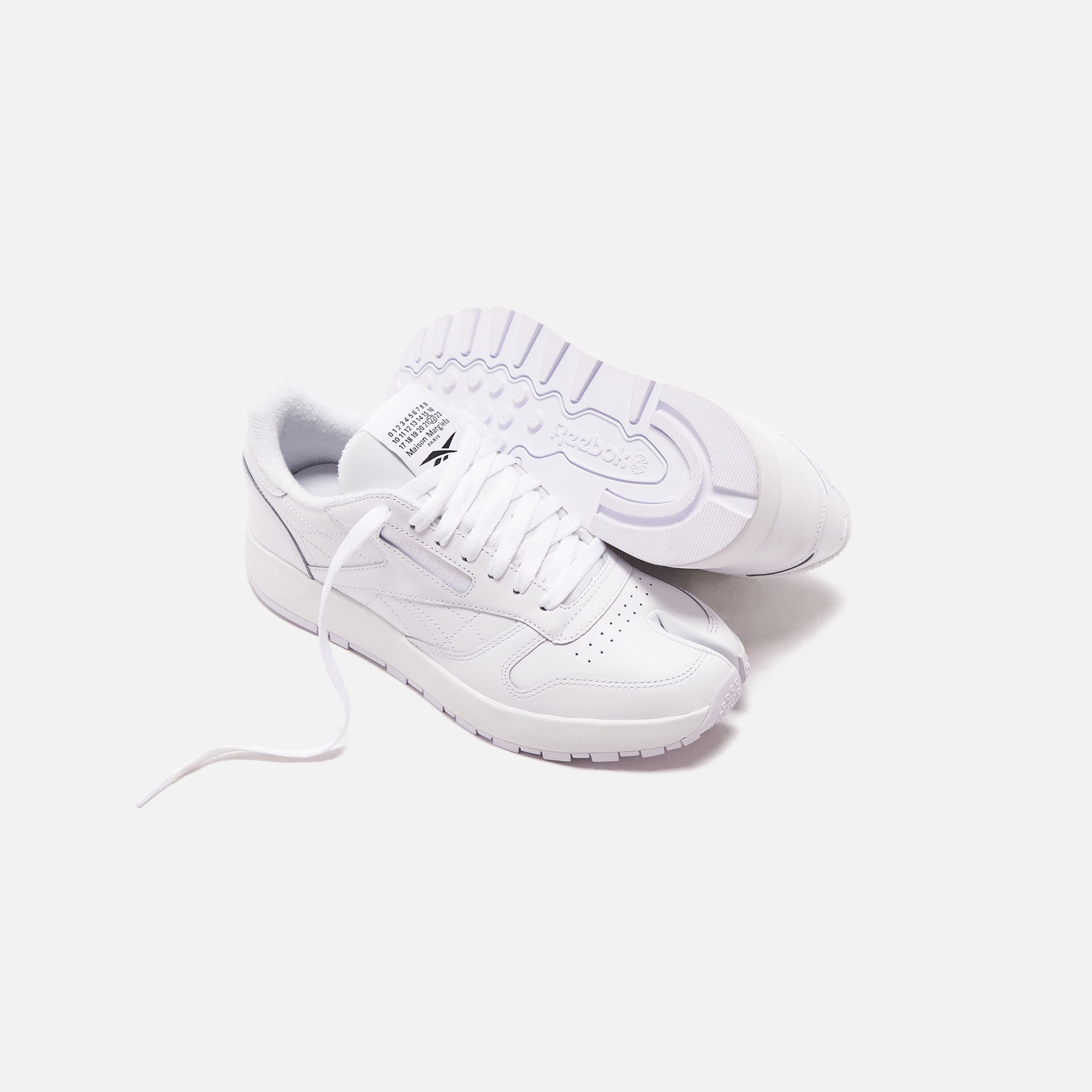 Reebok x Margiela Classic Leather Tabi - White