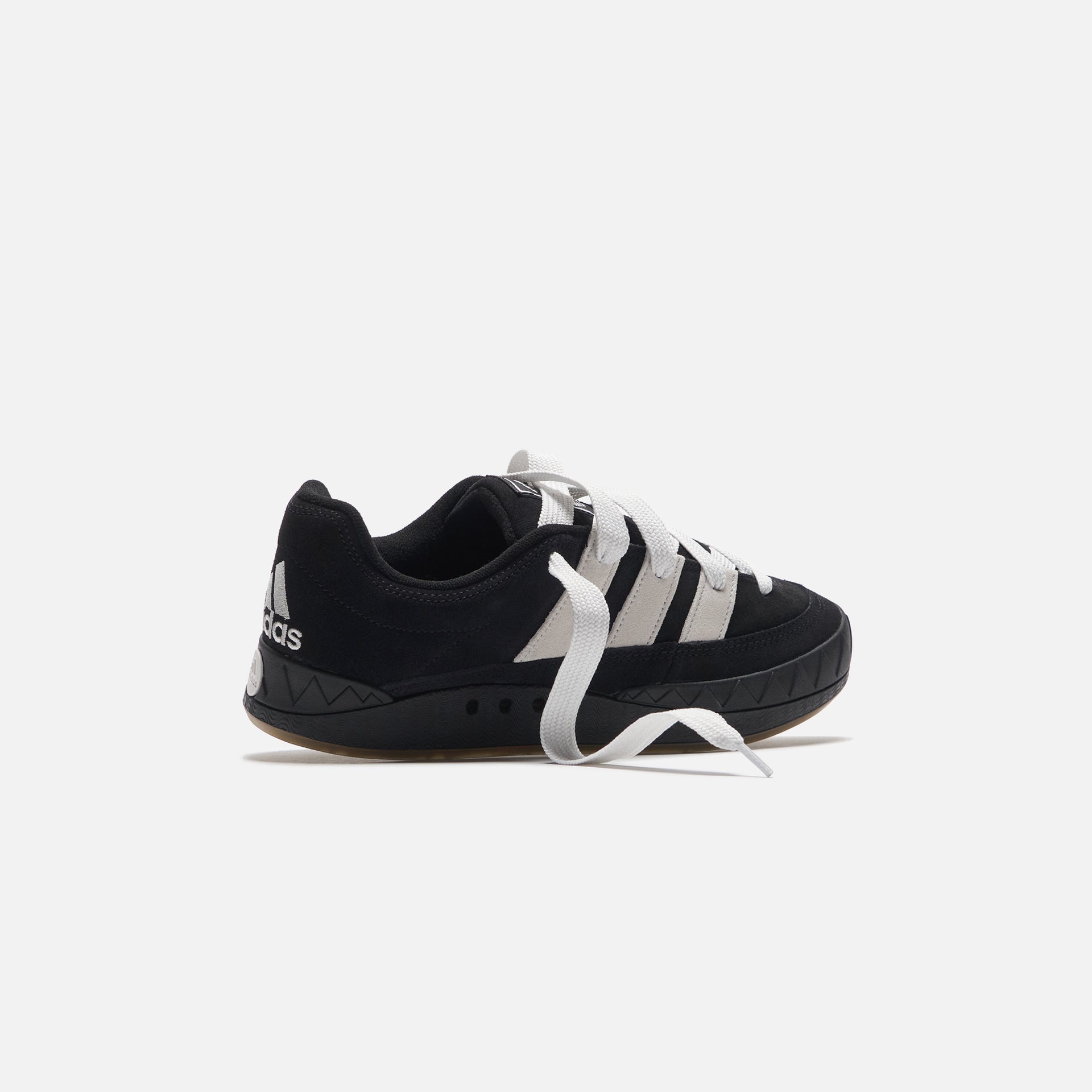 adidas Adimatic - Core Black / Crystal White / Gum