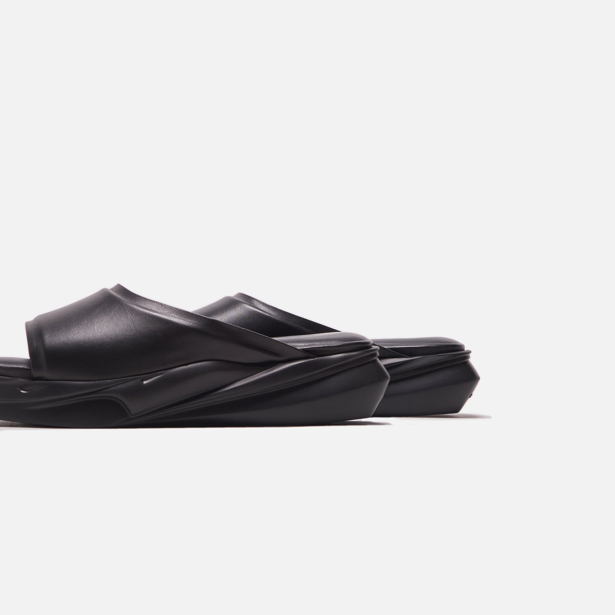 1017 ALYX 9SM MONO SLIDE サンダル 41 1017 ALYX 9SM Mono Slide - Black – Kith