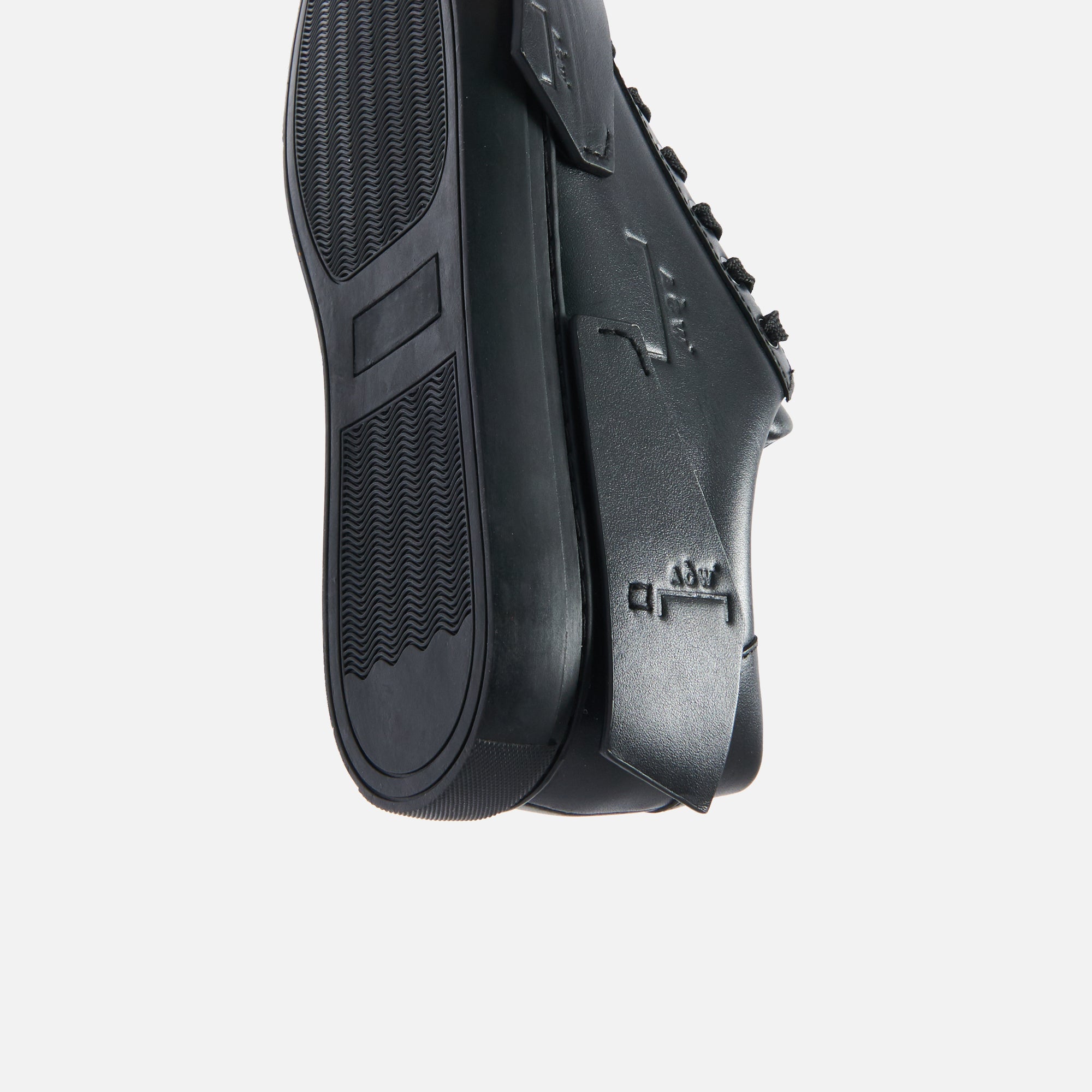 A-Cold-Wall* Shard Leather Shoe - Black – Kith