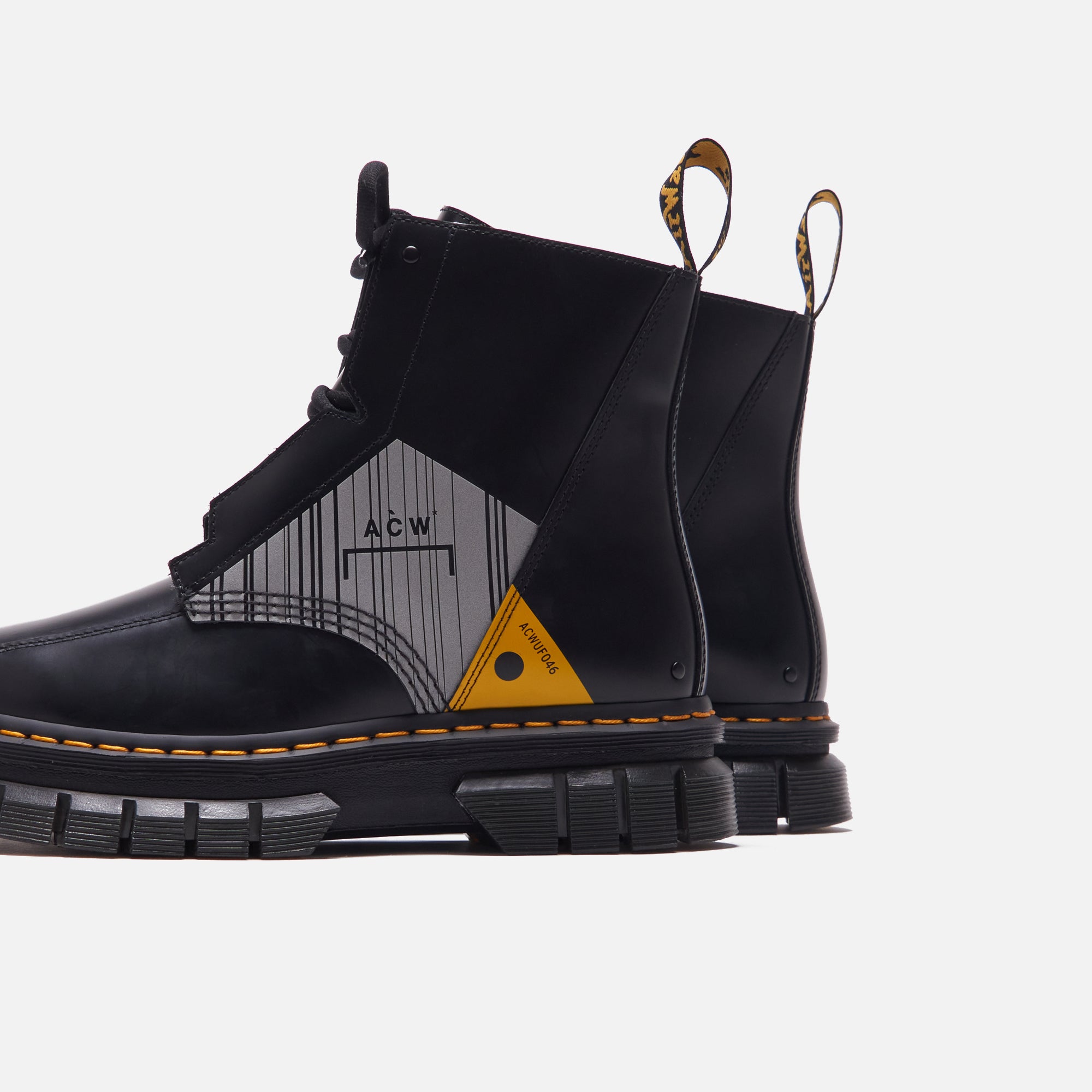 靴 ACW X DR. MARTENS BEX NEOTERIC 1461 BOOT A-Cold-Wall x Dr. Martens Bex Neoteric 1461 - Black – Kith