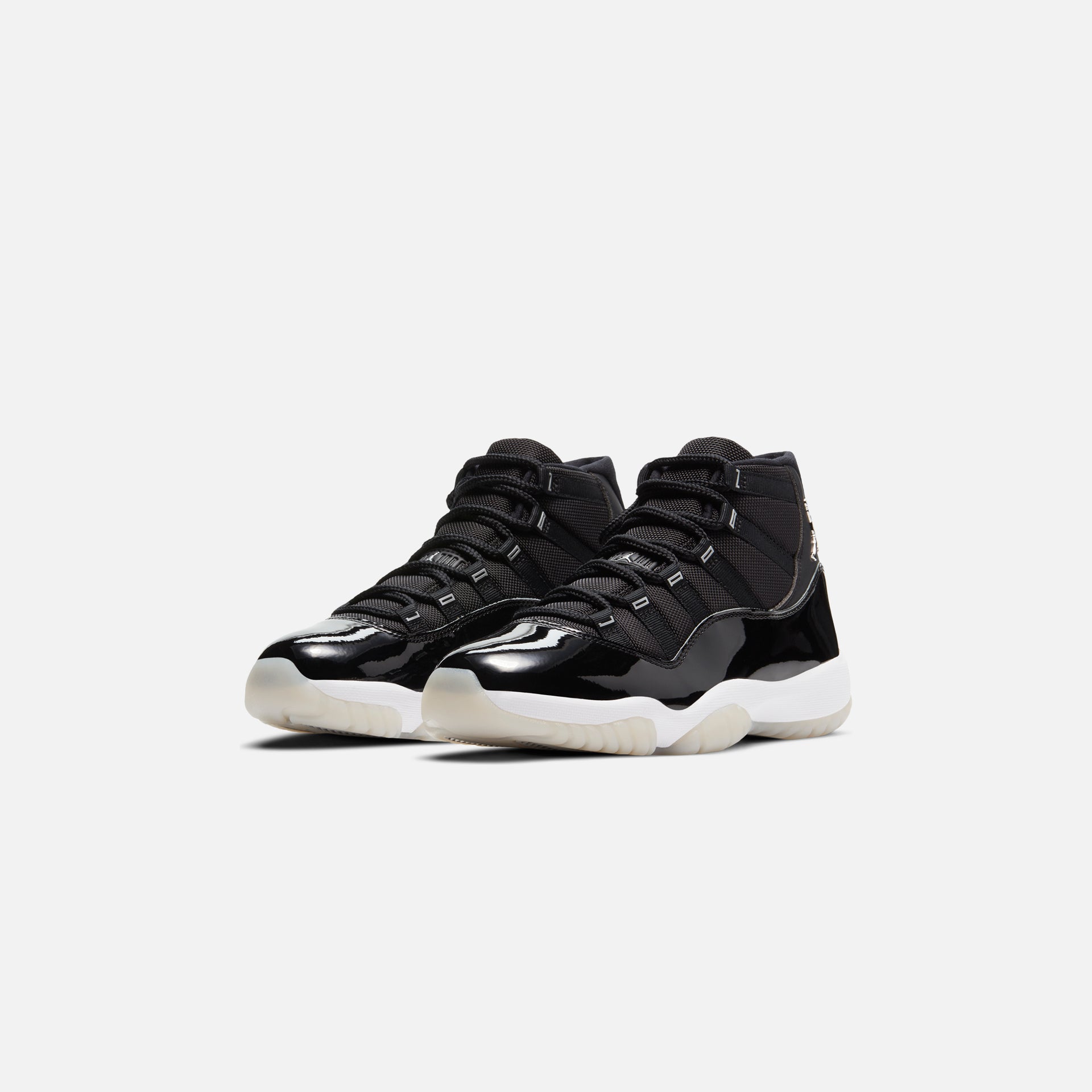 Nike WMNS Air Jordan 11 - Black / Multicolor