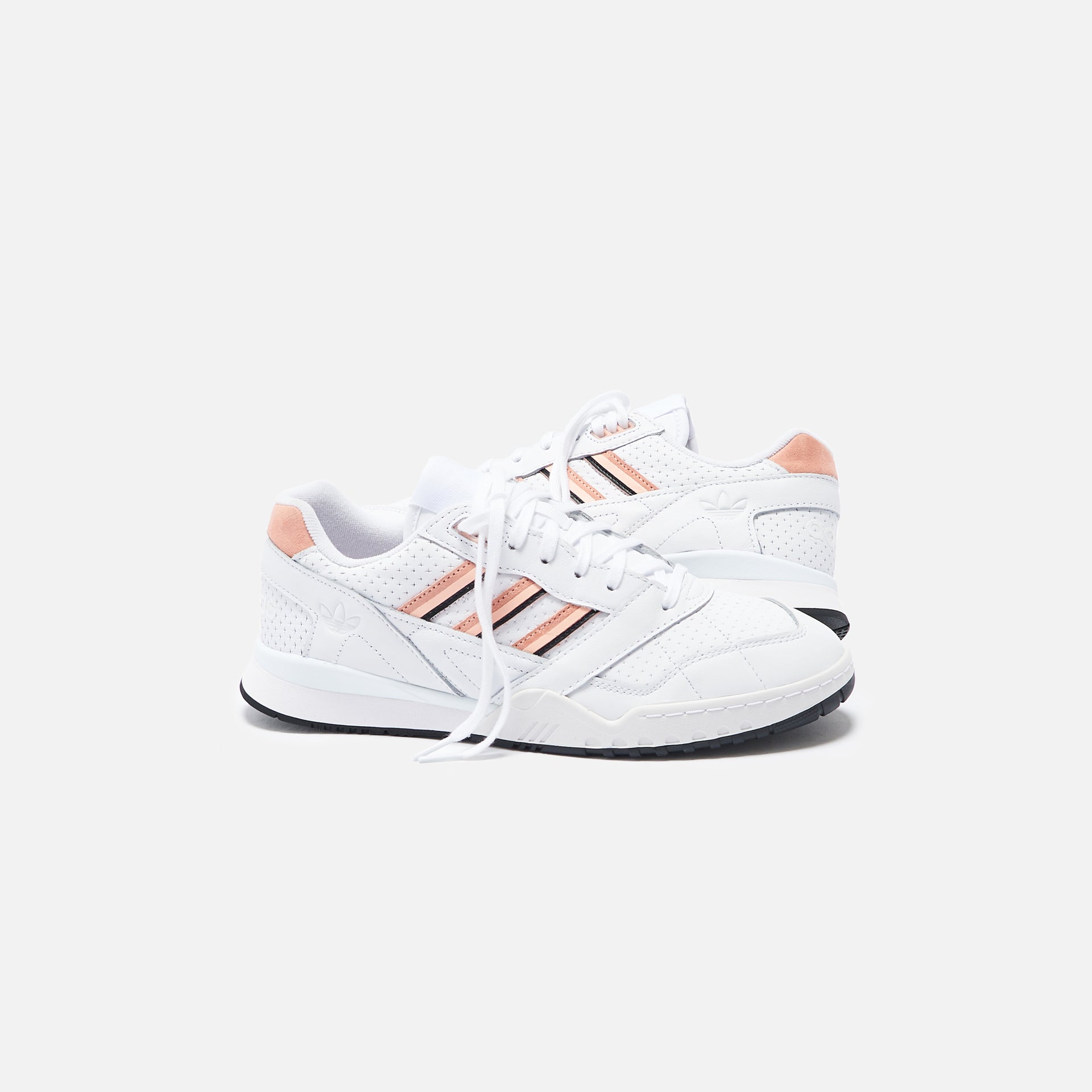 adidas Originals A.R. Trainer Retro Sportswear - White / Glow Pink