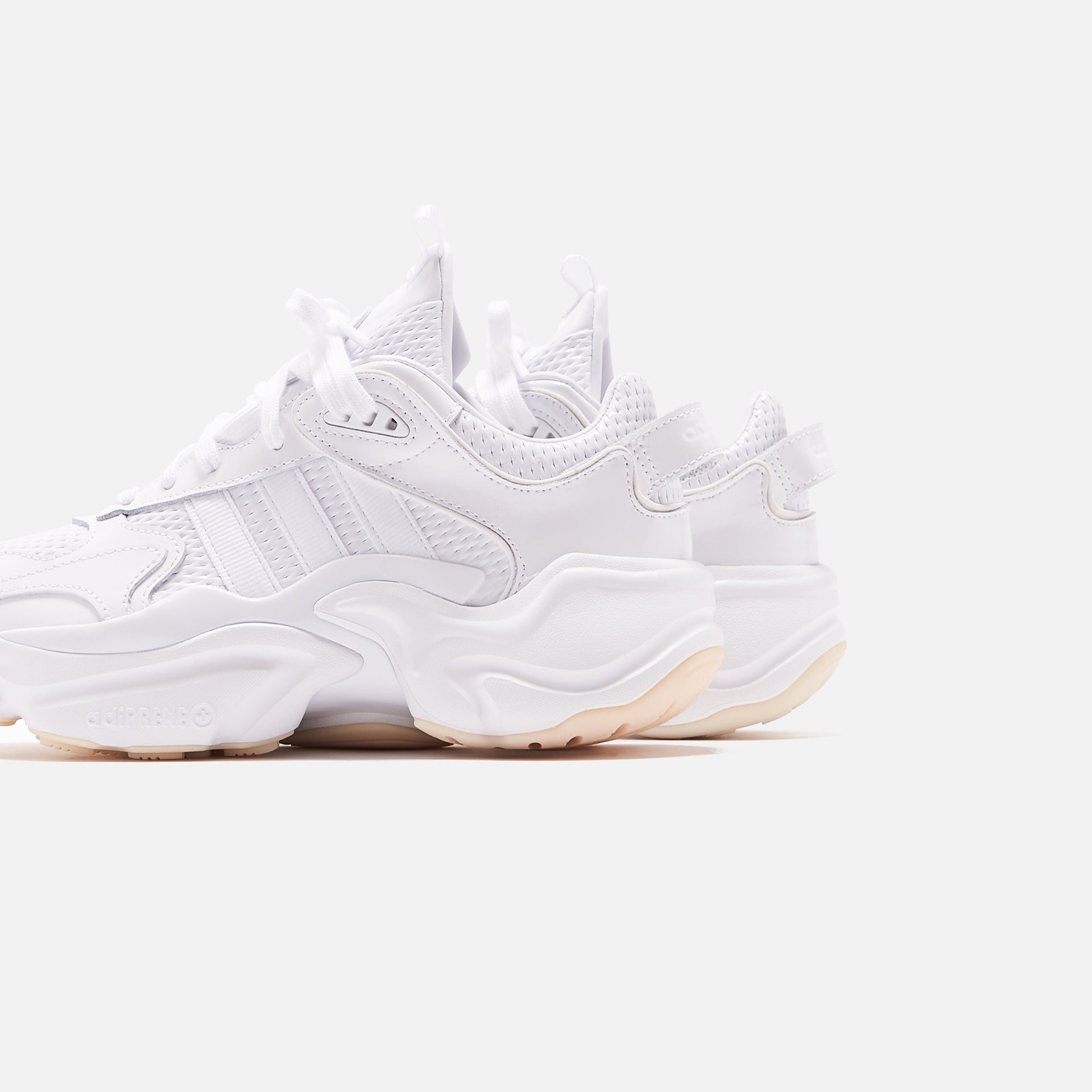 adidas WMNS Magmur Runner - White