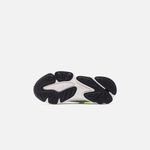 adidas Ozweego Hero - Glow Green / White / Core Black