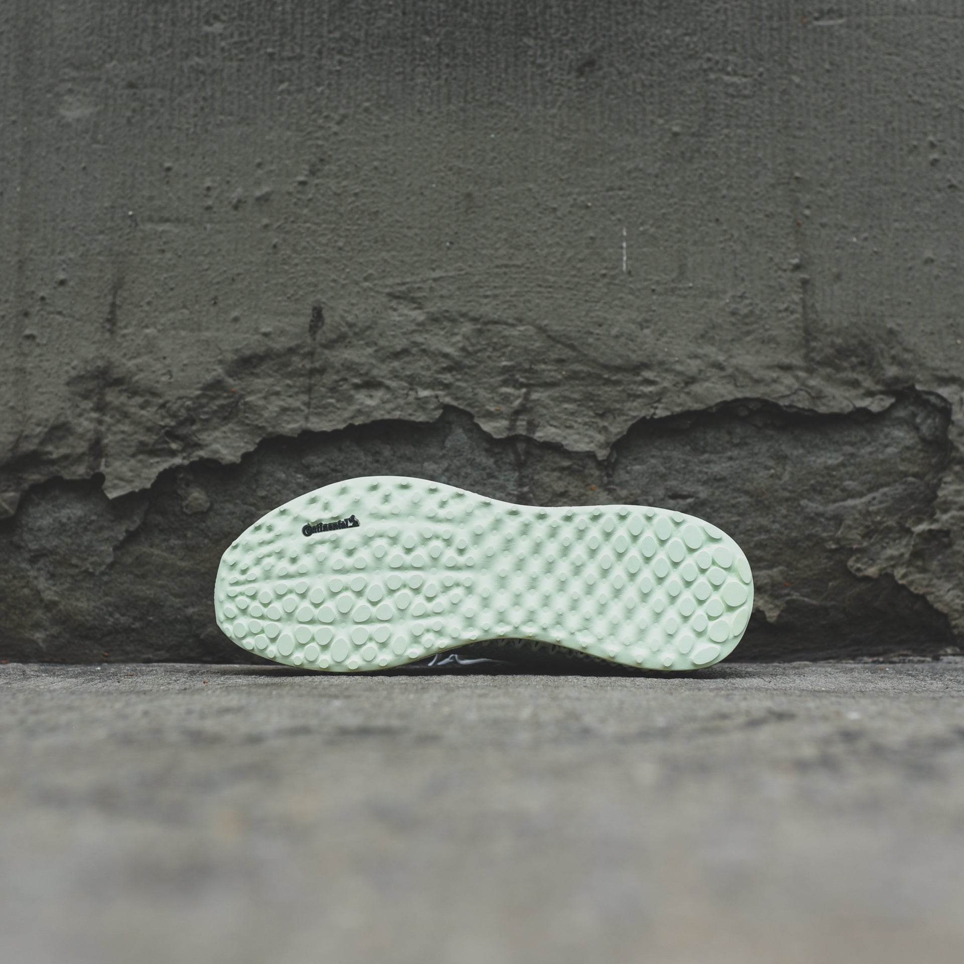 adidas Consortium Runner Mid 4D - White