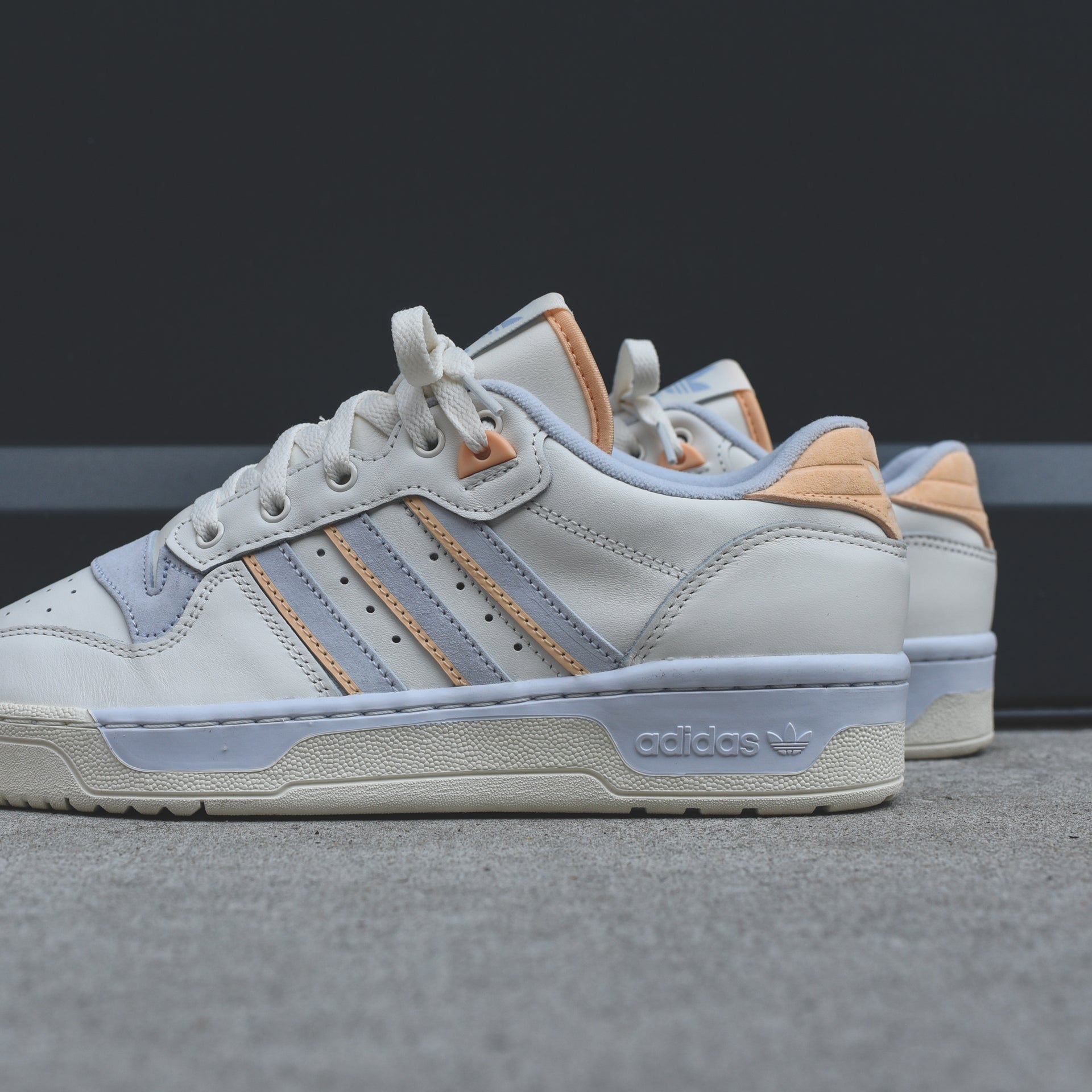 adidas Rivalry Low - Pastel Team / Cloud White / Off White / Aero Blue