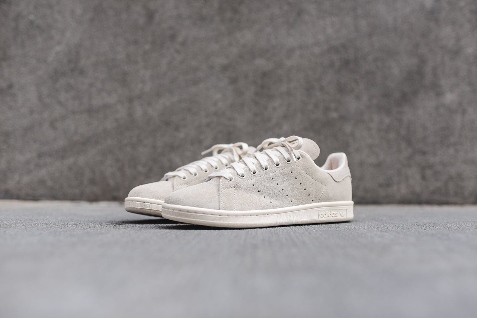 adidas Originals Stan Smith - White / Grey