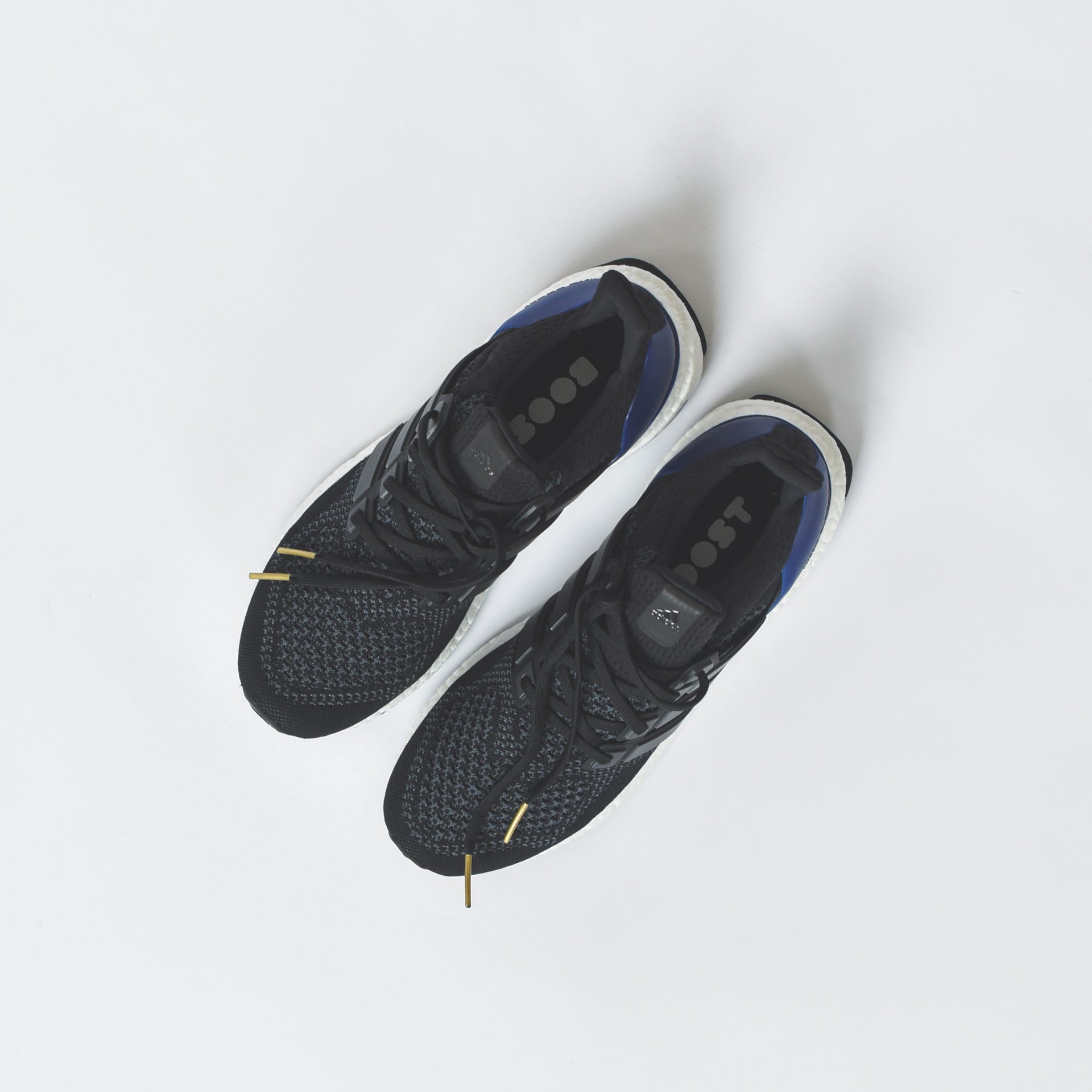 adidas Originals UltraBoost OG - Black / White
