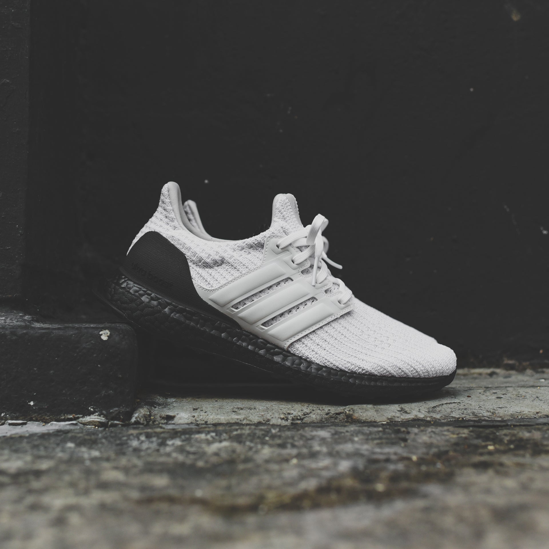 adidas Originals UltraBoost - Orchid Tint / Core Black