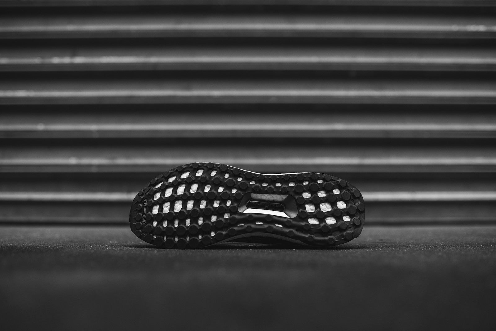 adidas UltraBoost Uncaged - Grey / White