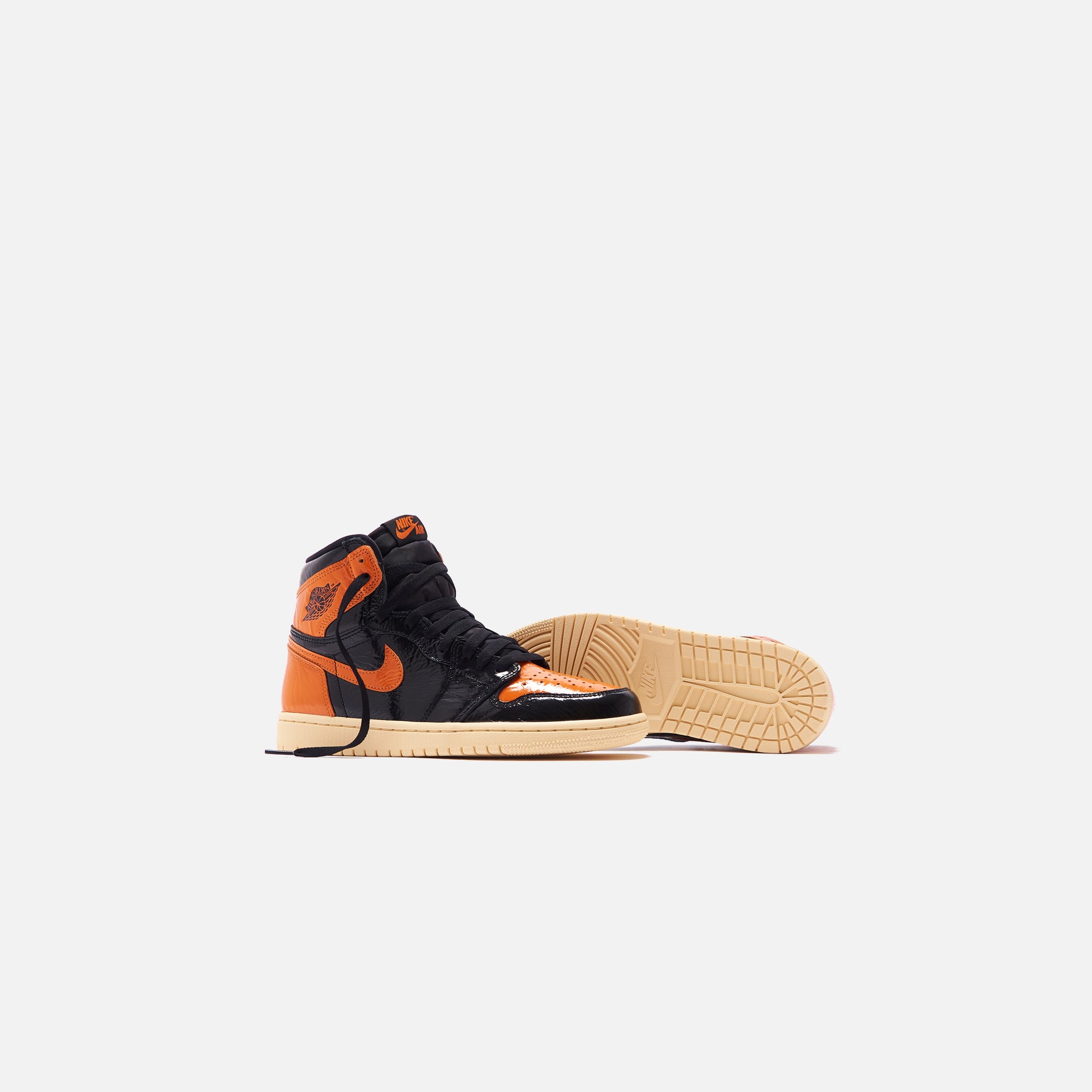 Nike Grade School  Air Jordan 1 Retro High OG - Black / Starfish / Pale Vanilla