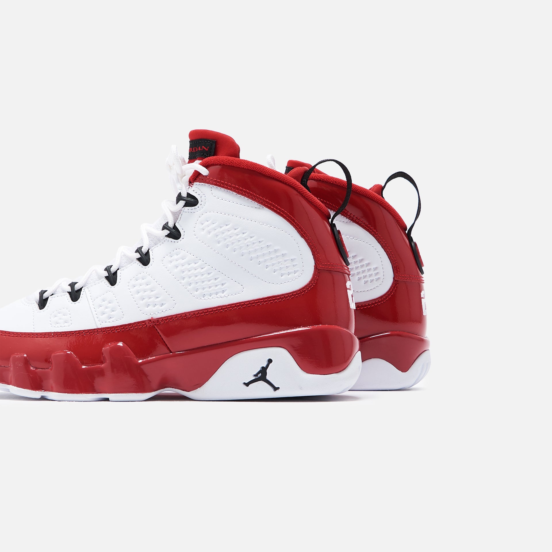 Nike Air Jordan 9 Retro - White / Black / Gym Red