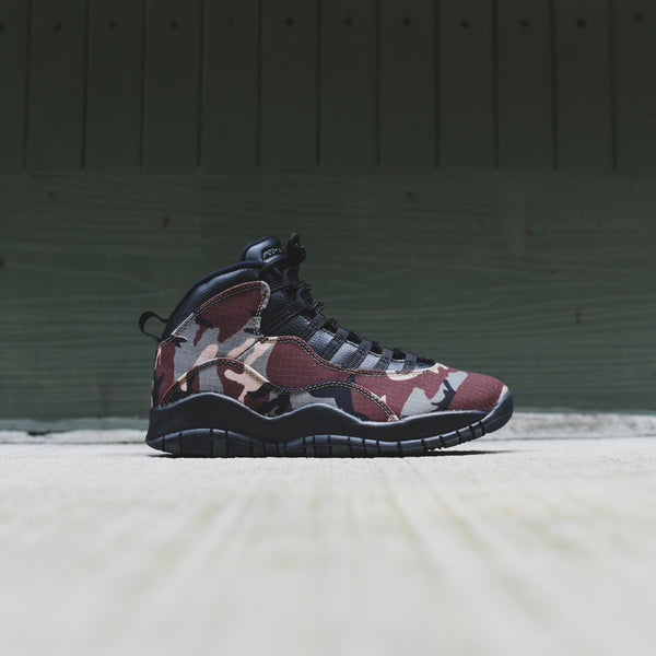 Camo 10s on best sale feet
