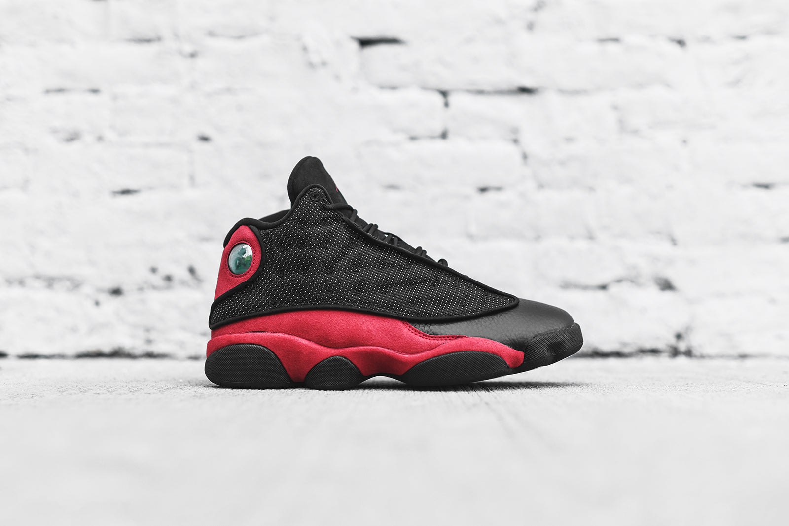 air jordan 13 black true red white