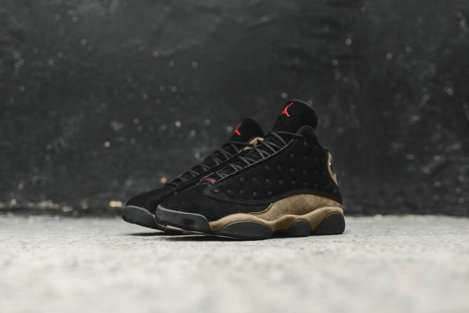 Nike Air Jordan 13 Retro - Black / Olive