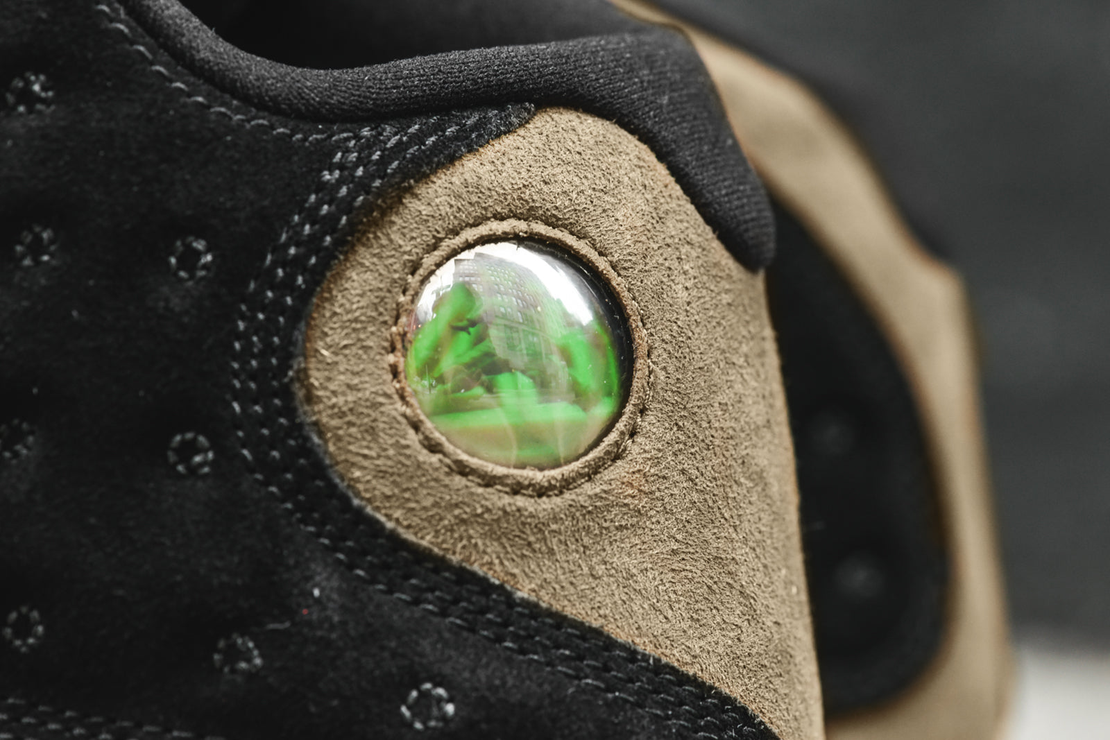 Nike Air Jordan 13 Retro - Black / Olive