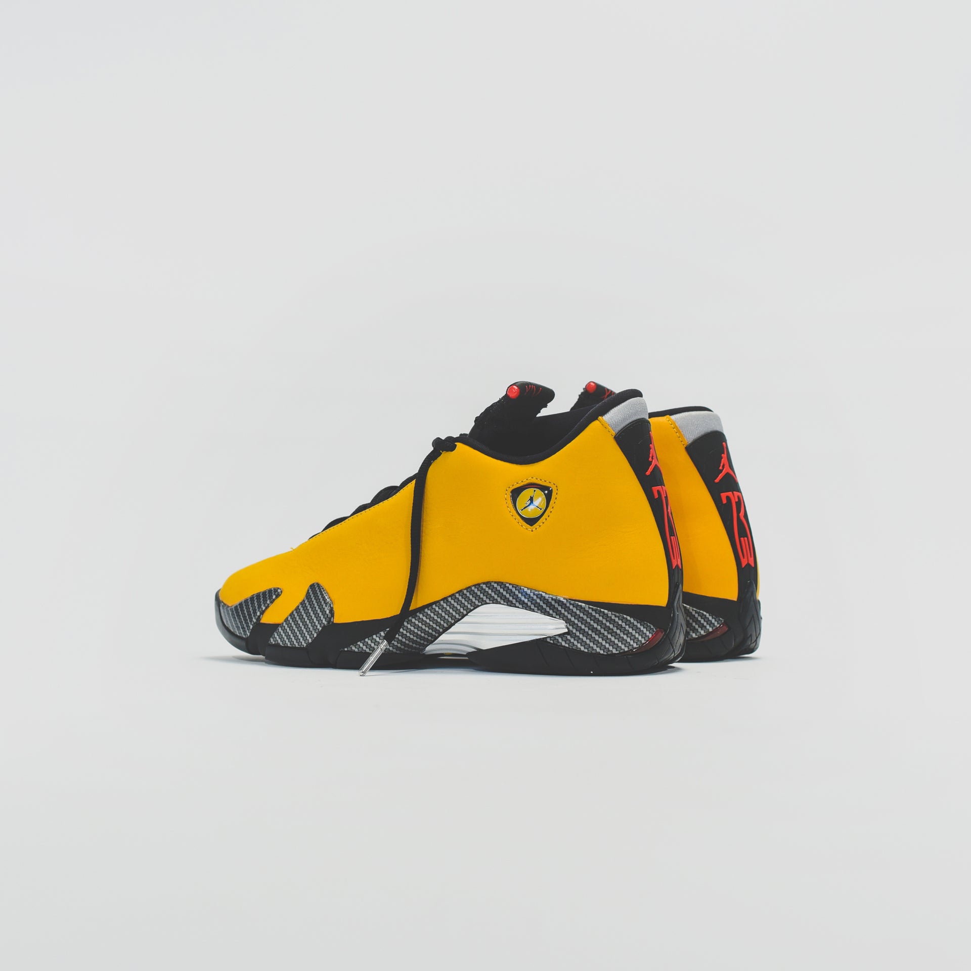 Nike Air Jordan 14 Retro SE - University Gold / Black