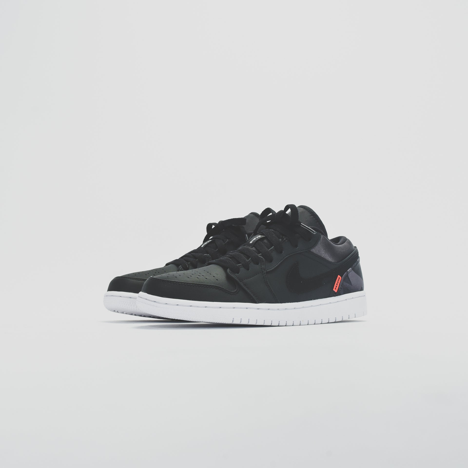 Nike Air Jordan 1 Paris Saint-Germain - Black / Dark Grey / Infrared 23