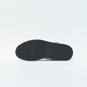 Nike Air Jordan 1 Retro High OG - Black / Varsity Red / Sail