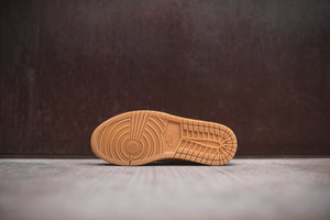 Nike Air Jordan 1 Retro QS - Wheat / Gum