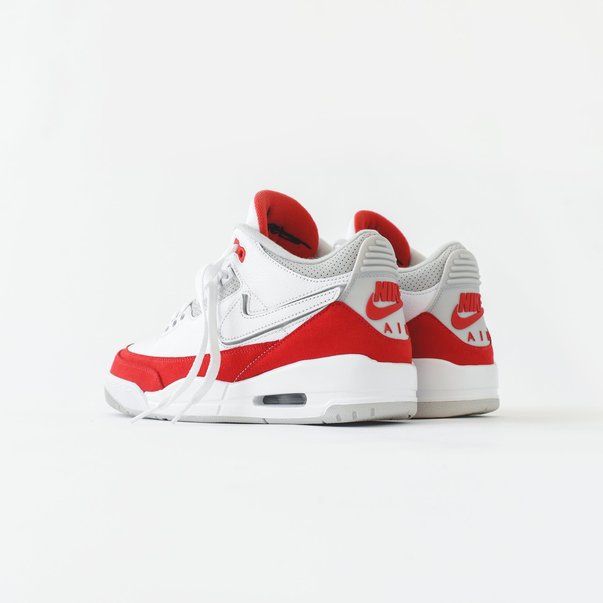 Nike Air Jordan 3 Retro TH SP - White / University Red / Neutral
